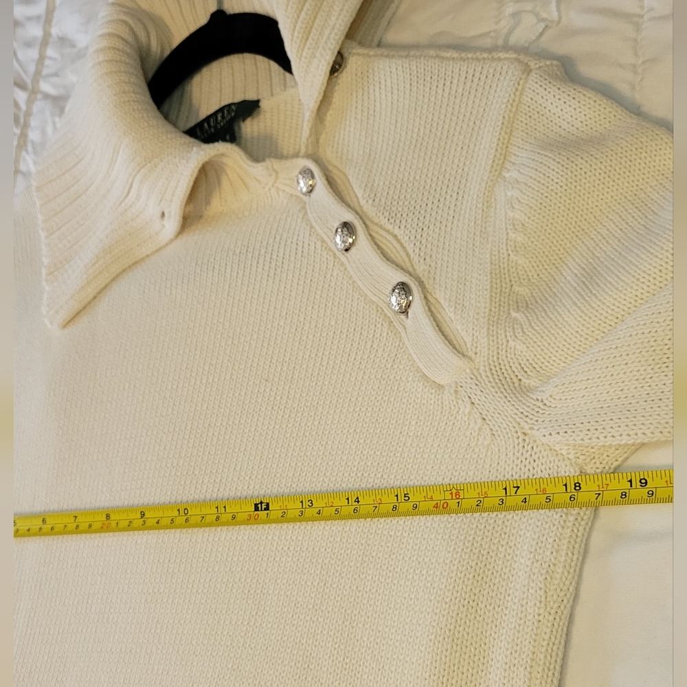 Ralph Lauren Cream Color Silver Button Mock Turtleneck Sweater Size Medium - Picture 6 of 10